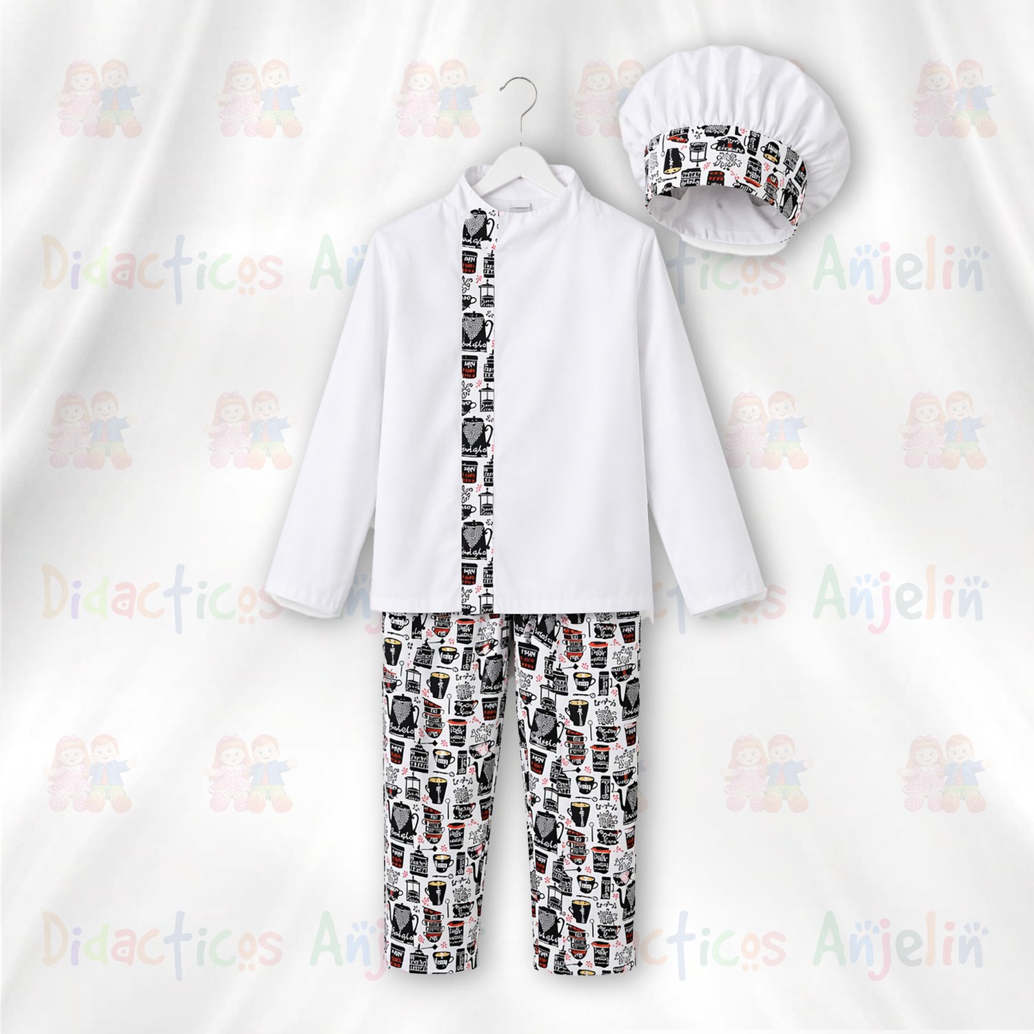 Disfraz de chef para niño o niña colgado en gancho, uniforme de cocina infantil hecho a mano fondo blanco