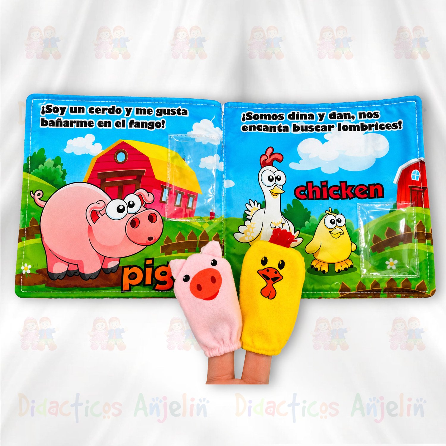 Libro Montessori de tela con ilustraciones coloridas de vaca, caballo, cerdo, gallina, gato y perro, pensado para aprendizaje bilingüe y exploración sensorial
