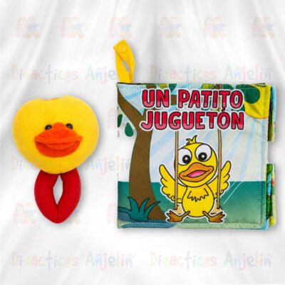 Set didáctico infantil compuesto por un libro de tela para bebés y un sonajero de muñeca en forma de patito amarillo. El libro sensorial incluye ilustraciones coloridas, páginas suaves y textos infantiles que estimulan la imaginación, el lenguaje y la atención visual. El sonajero está elaborado en tela peluche suave con diseño de patito sonriente y aro acolchado ideal para las pequeñas manos del bebé. Perfecto para estimulación temprana y aprendizaje interactivo.